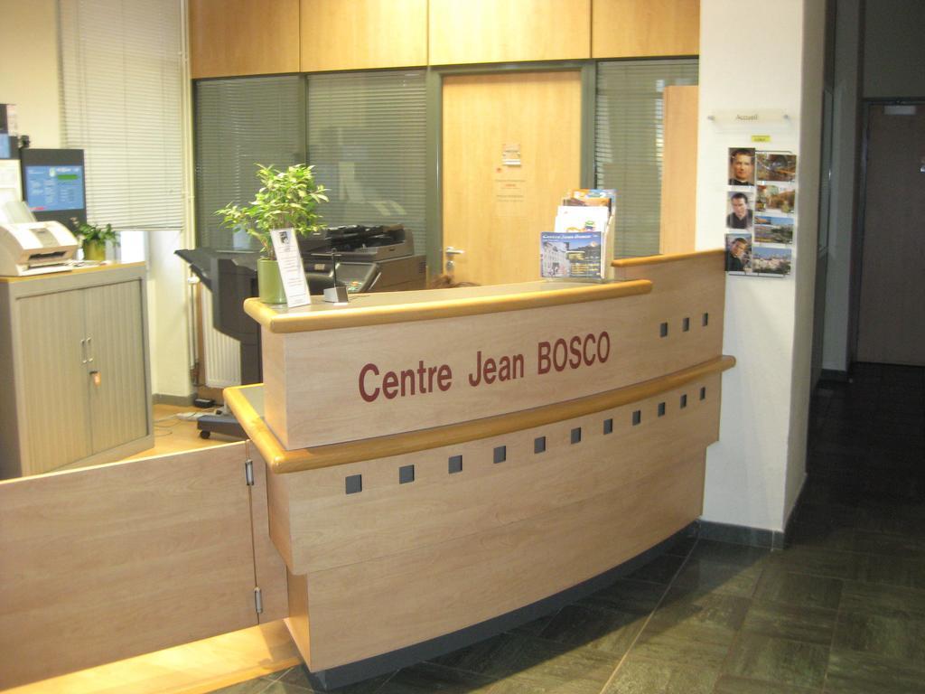 Centre Jean Bosco Hotel Lyon Eksteriør billede